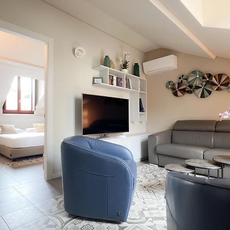 Comecasa 10 Minutes Walk From Duomo 2 Bedroom Apartment Milano Exteriör bild