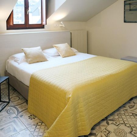 Comecasa 10 Minutes Walk From Duomo 2 Bedroom Apartment Milano Exteriör bild
