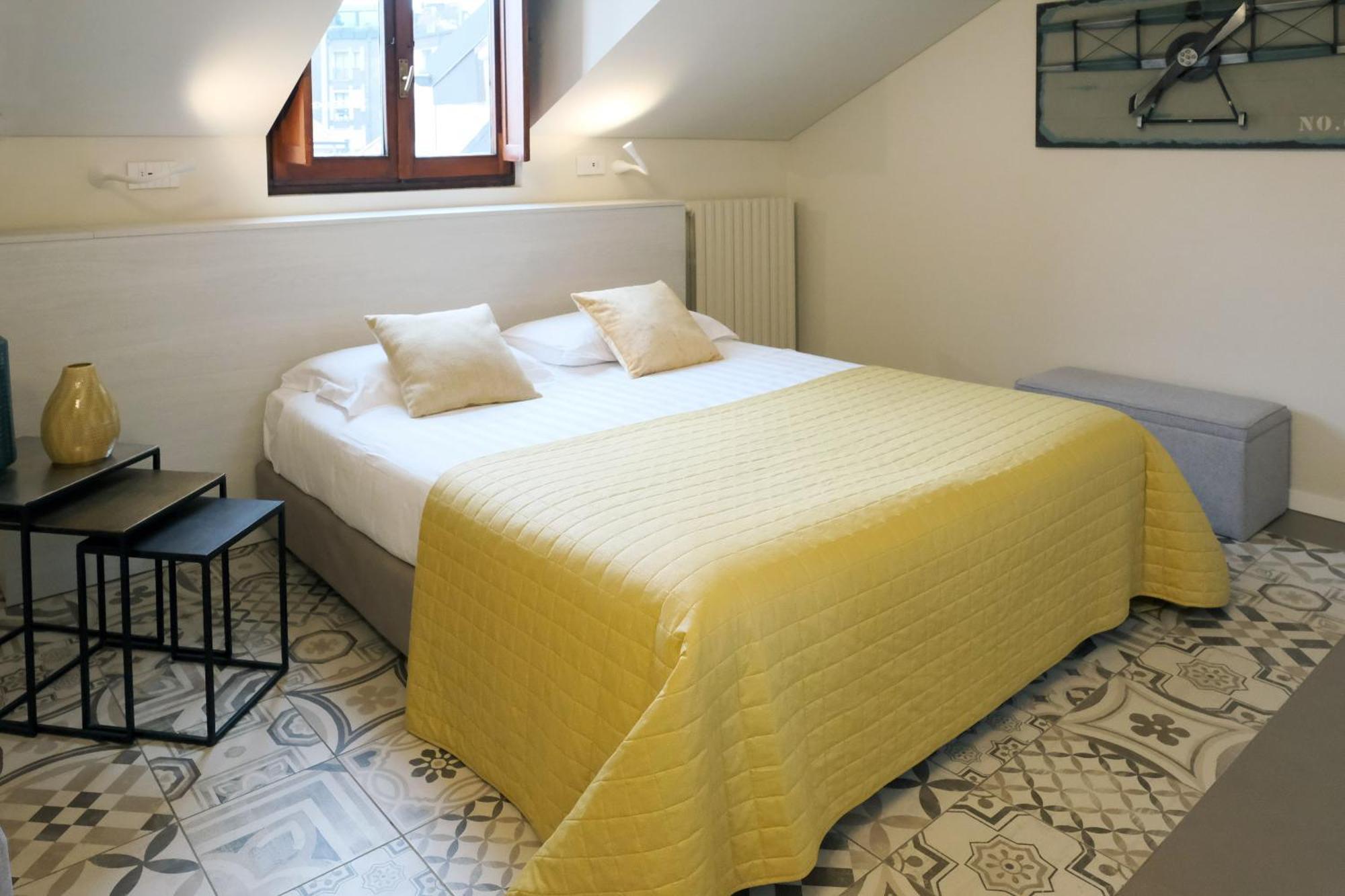 Comecasa 10 Minutes Walk From Duomo 2 Bedroom Apartment Milano Exteriör bild