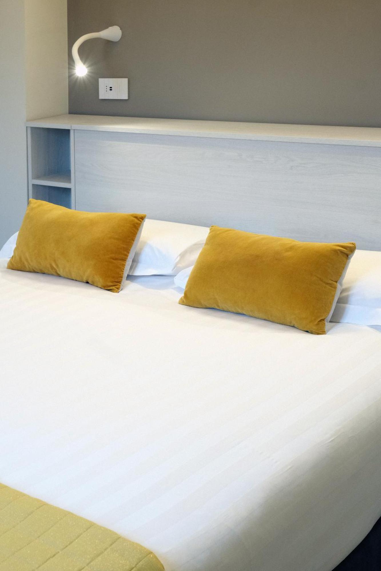 Comecasa 10 Minutes Walk From Duomo 2 Bedroom Apartment Milano Exteriör bild